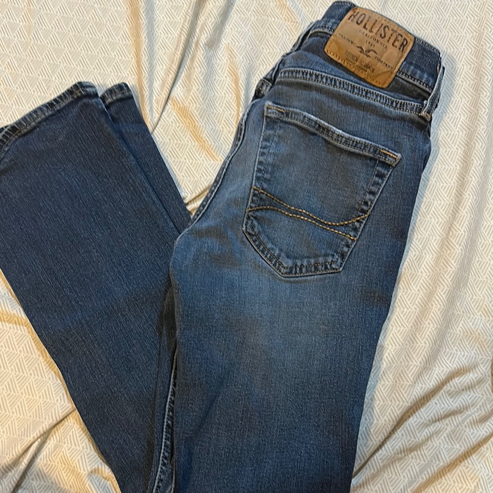 Hollister Blue Slim Jeans for Effortless Style
